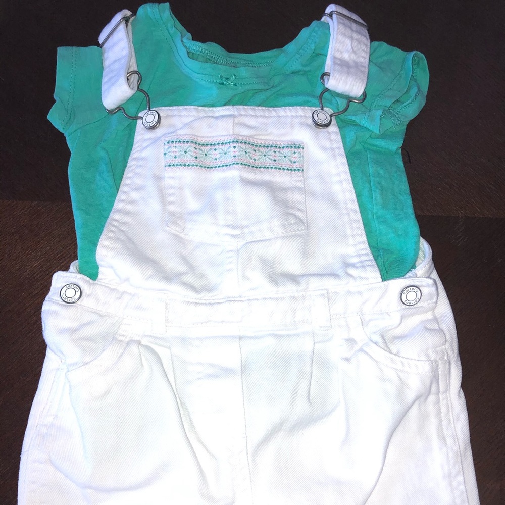 Carter's Piece White & Green short overalls & top